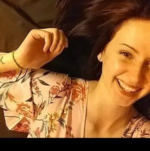 Meet your Posher, Chelsey